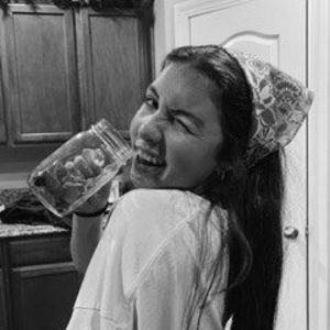 Meet your Posher, Riley